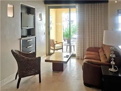 Zafiro Beach Boutique Resort マサトラン
